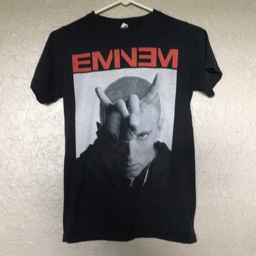 eminem black tee